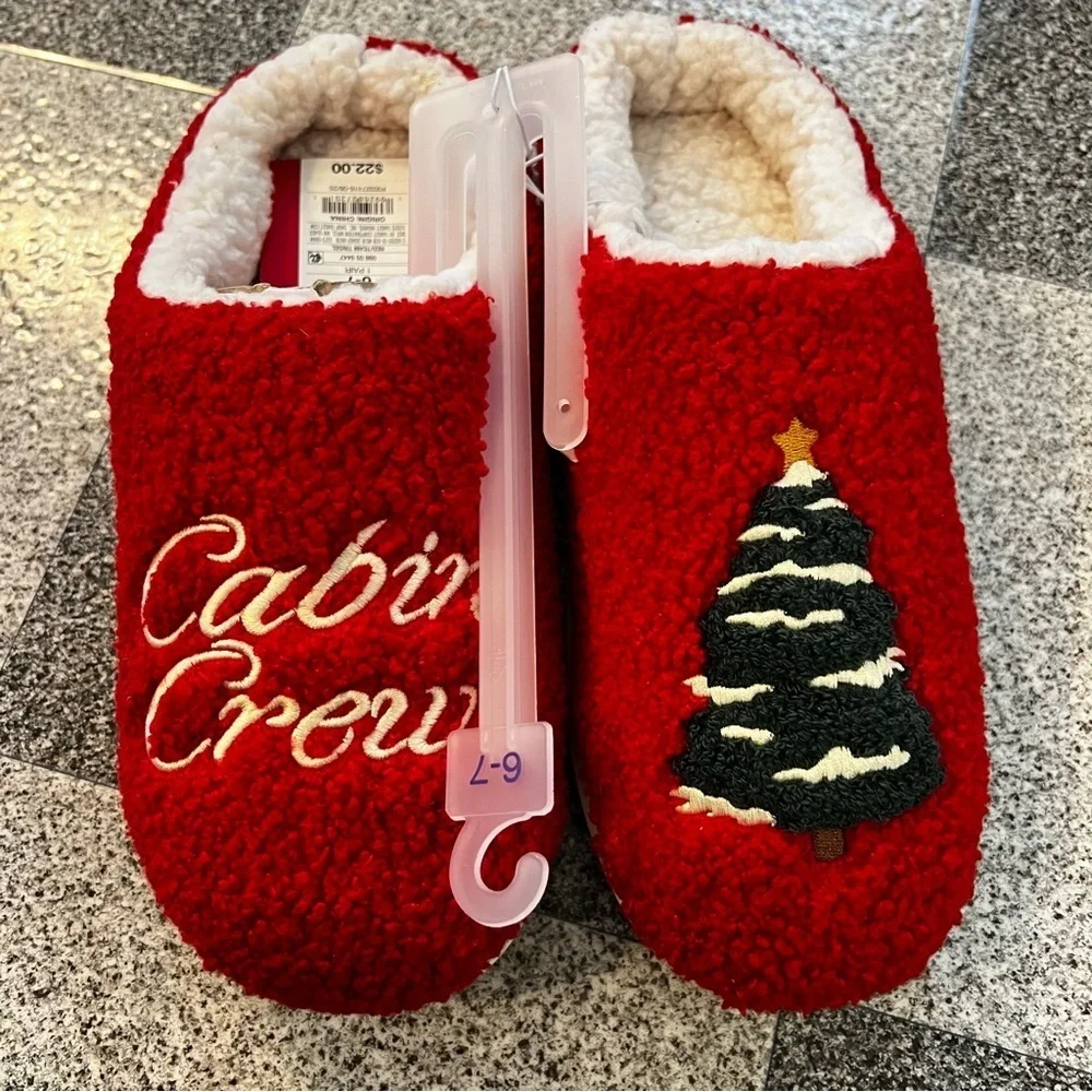 New Wondershop Kids Cabin Crew Scuff Slippers- Red 6-7